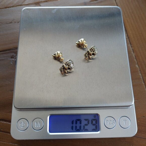 Alexander McQueen Pave Rhinestones Double Skull brass earring 10gr (New) - Picture 9 of 9
